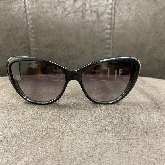 Marc Jacobs Cat Eye Sunglasses - Picture 6 of 6
